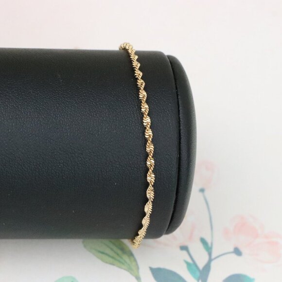 "Delicate Twist Chain Rose Gold Bracelet in Gold-Plated Brass, XPBL1110 - Picture 10 of 13